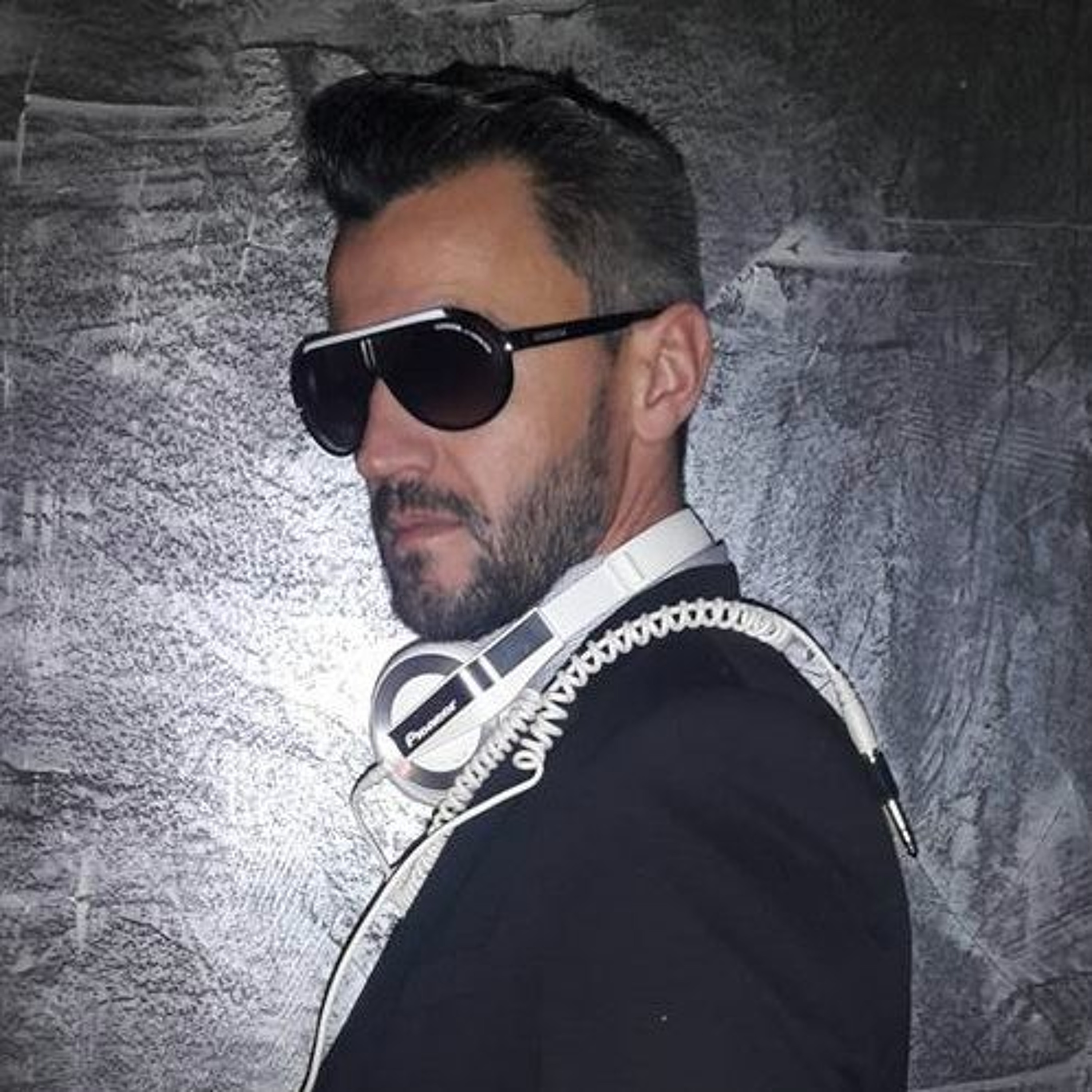 SET TECHNO SEPTEMBRE 2017 CHRIS UNDER episode artwork