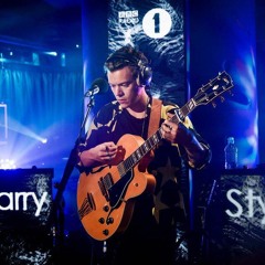 Harry Styles covering 'The Chain' by Fleetwood Mac