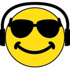 Dj Mol At Vital & Fatal Invites - Early hardcore ( live Recording )