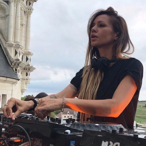 LG - The Therapy (Deborah de Luca intro remix)