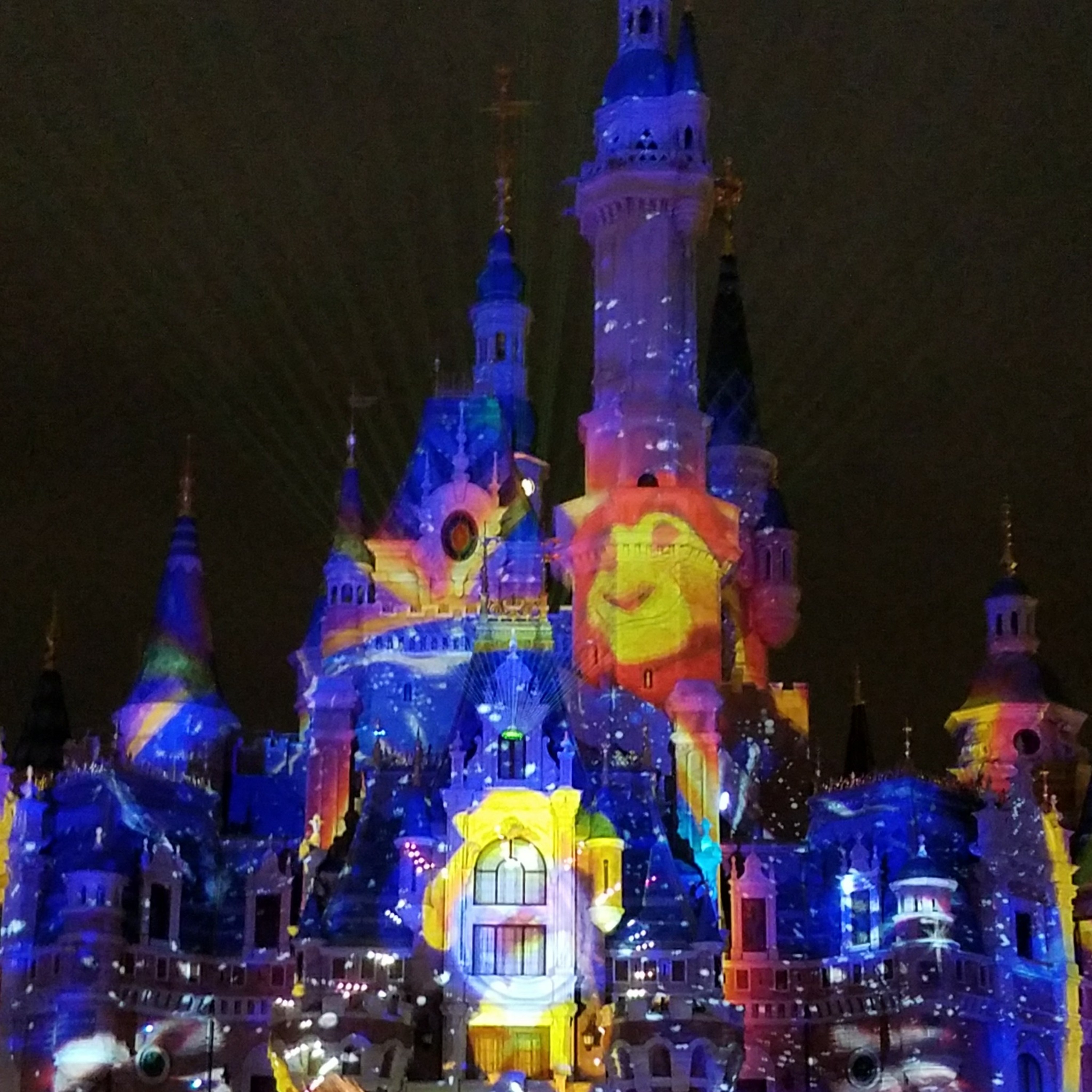 The Best Trip Ever Podcast #13 - Shanghai Disneyland Day 1