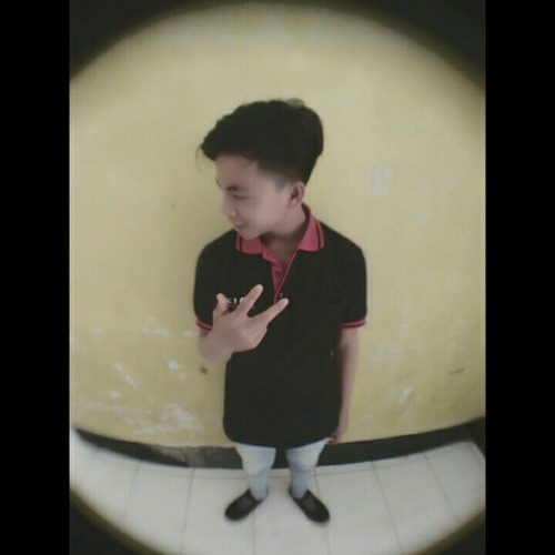 Yhozi MamondoL Ft. Kiel Tatael - TE PEGO E PARARA (FVNKY,BANGERS)=R-PRO=FuLL.mp3