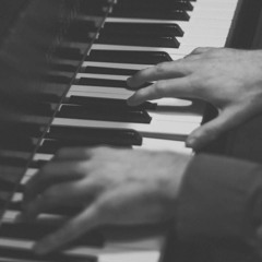 Andrew McCullough - Fly Me to the Moon (Bossa Nova)