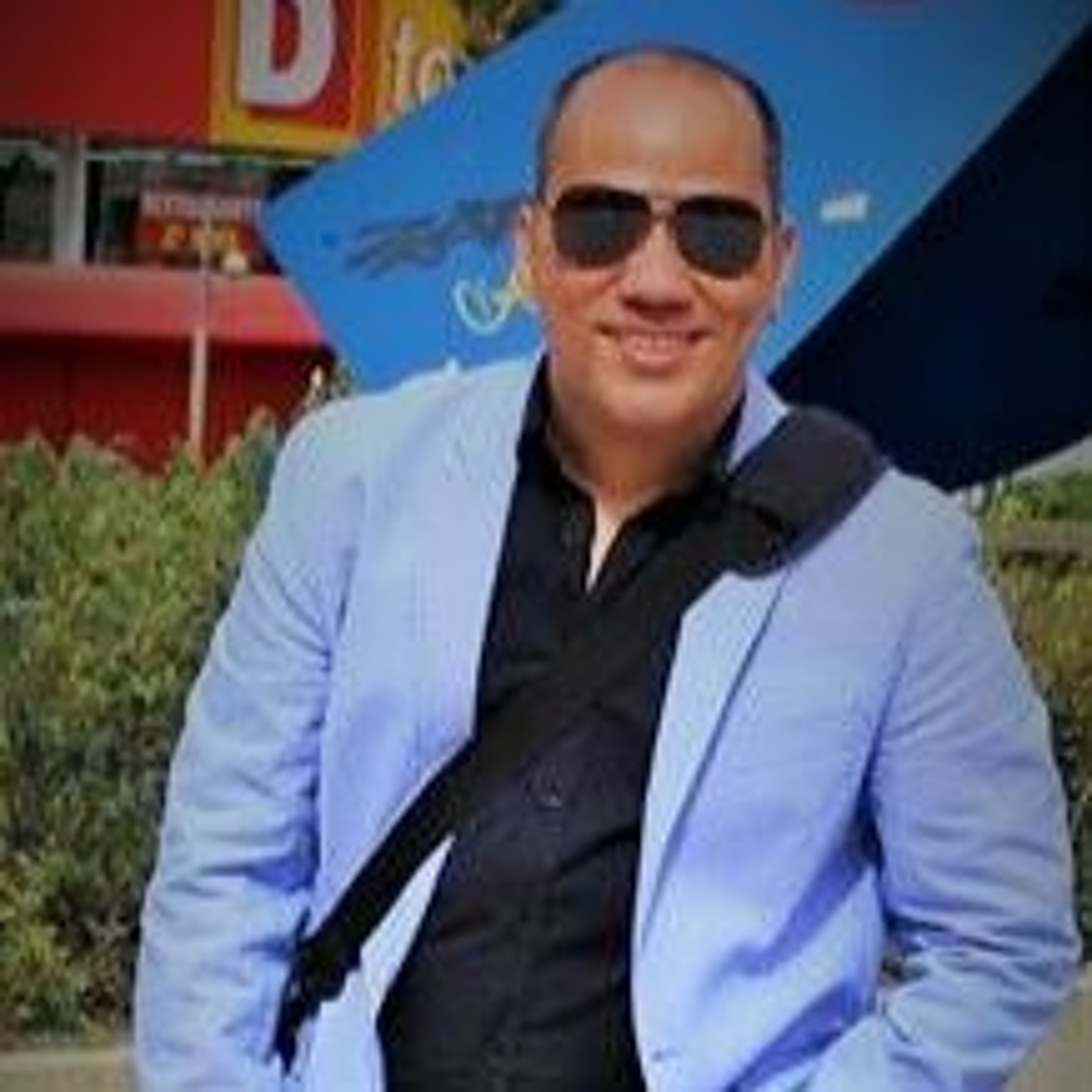 CARLITOS FLORES