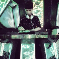 (Doc) Sứ Thanh Hoa - DJ TB (Edit)