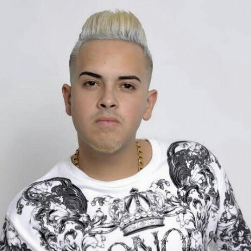 MC_G15_e_MC_DVN_-_Rebola_Pro_Pai_(2017)