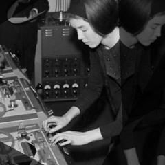 Novation Circuit vs radiophonic workshop