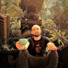 LonelyBoy (feat. Thom Higgins)