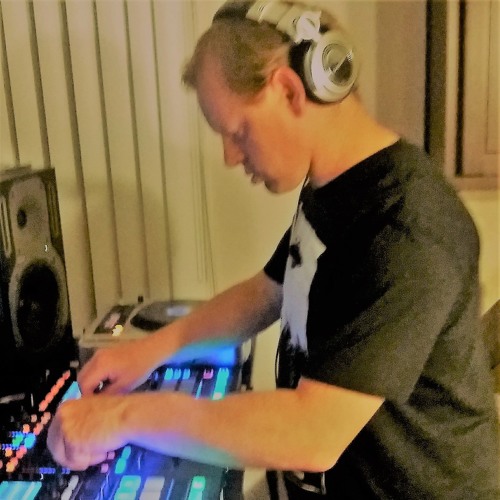 Chris Sterio mixes for Proton Radio