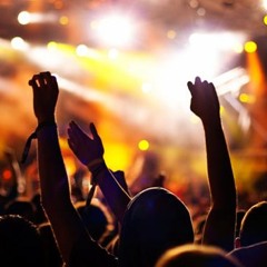希林娜依·高《她来听我的演唱会》