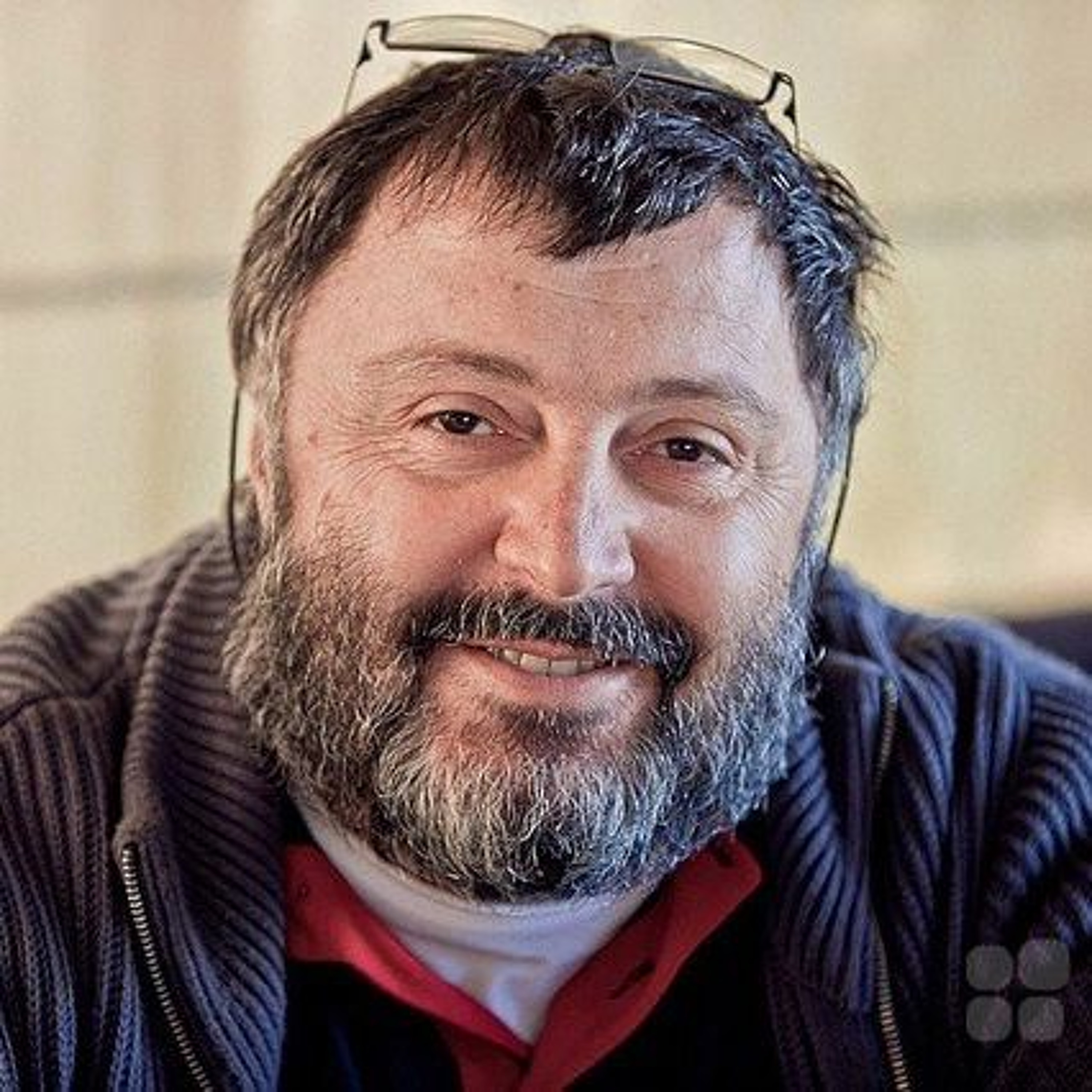 Маркетинг, реклама и вирусные компании. Интервью с акушером маркетологом Самвелом Аветисяном