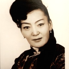 C. Цэцгээ - Орчлонд Би Азтай Төржээ