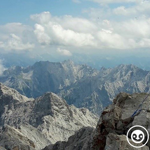 deep story nr. 68 | top of the mountain | by Sander Ghielen
