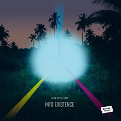 PREMIERE: Glow In The Dark – Underground