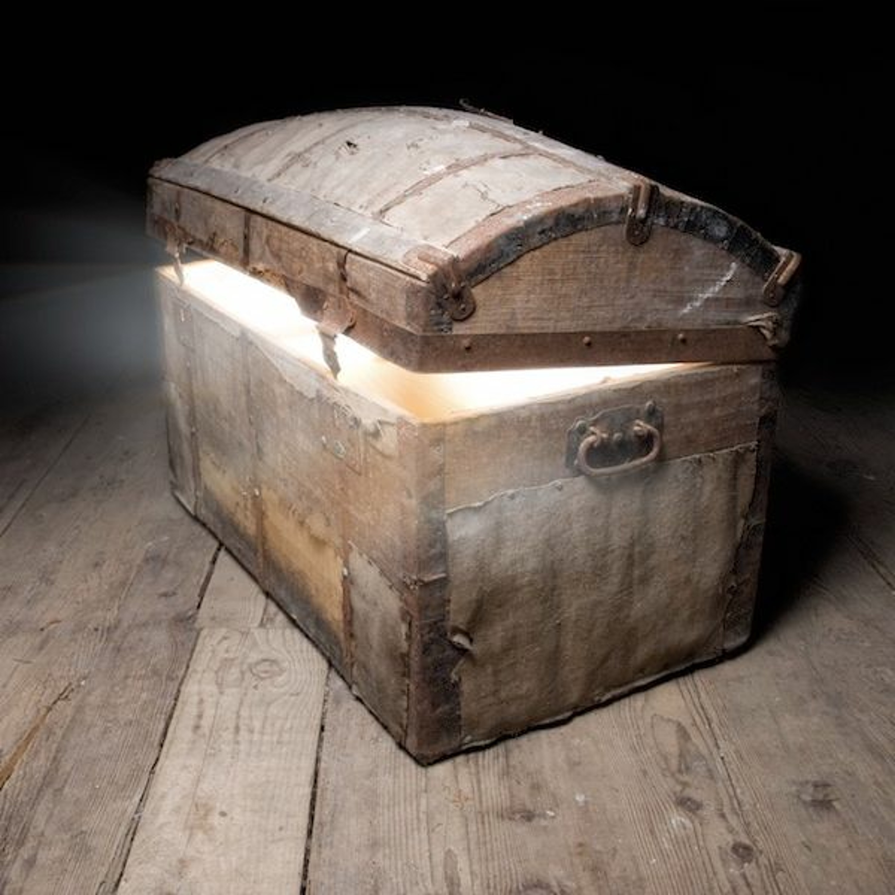 Discover Treasures episode artwork