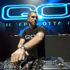 ID  _  ID  { GO Music } Played by Giuseppe Ottaviani at #ASOT832