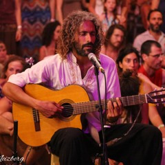 We Are Circling - אוריה צור