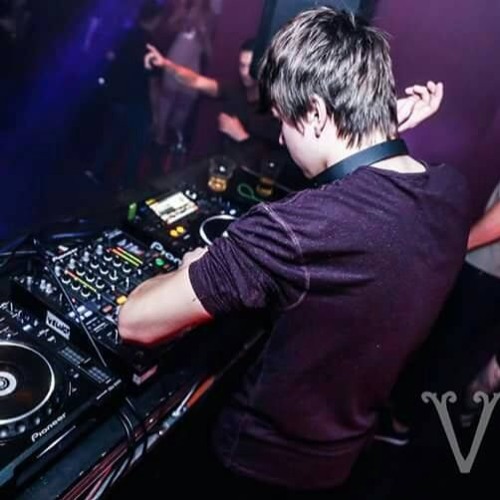 2017 Freshers Mash Up Mix