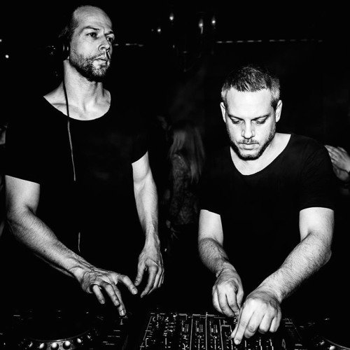 Superlounge - WooMooN Summer Series 2017
