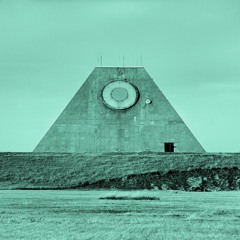 Guest Mix 4: Oasis Pyramid