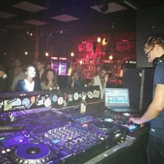 Die Jungen Wilden - Club Paula 06.10.17 Techno Set