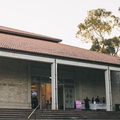 Ep 8: Celebrating the Centenary of Sidney Nolan with Philip Mead and Catherine Noske