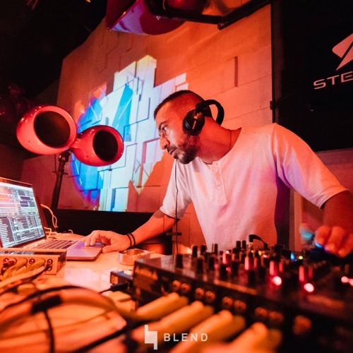 Manolaco @ Steam (Athens) w/ Guti