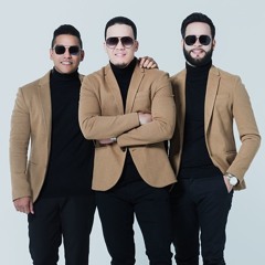 UrBanda - Popurri De Bachata [Nuevo 2017]