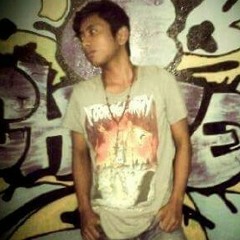 KITA BUKANLAH HATI BATU_(cover)_VANLY SASUE [N-GM] .mp3