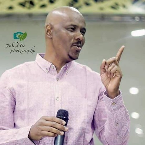 في رونق الصبح البديع