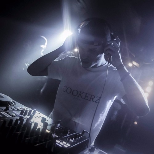 Mass Control (Original Mix) - free download