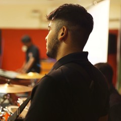 Two steps behind (Live cover)