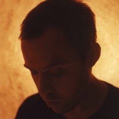 Premiere: Lixo - 'Bomber'