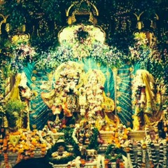 Vrindavan Morning Kirtan_Kirtan Premi 2013