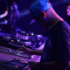 MC SACI DO PIRA MC GEDAY = OS AMIGO QUE TAO DE GLOCK RAJADA (DJ BRENIN)