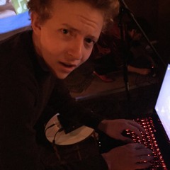 (soft headphone song)