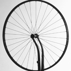 Saia curta sobre o calção, Raquel Stolf