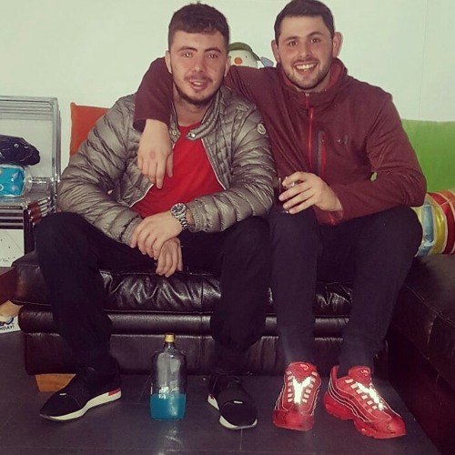 Onit tae fuck