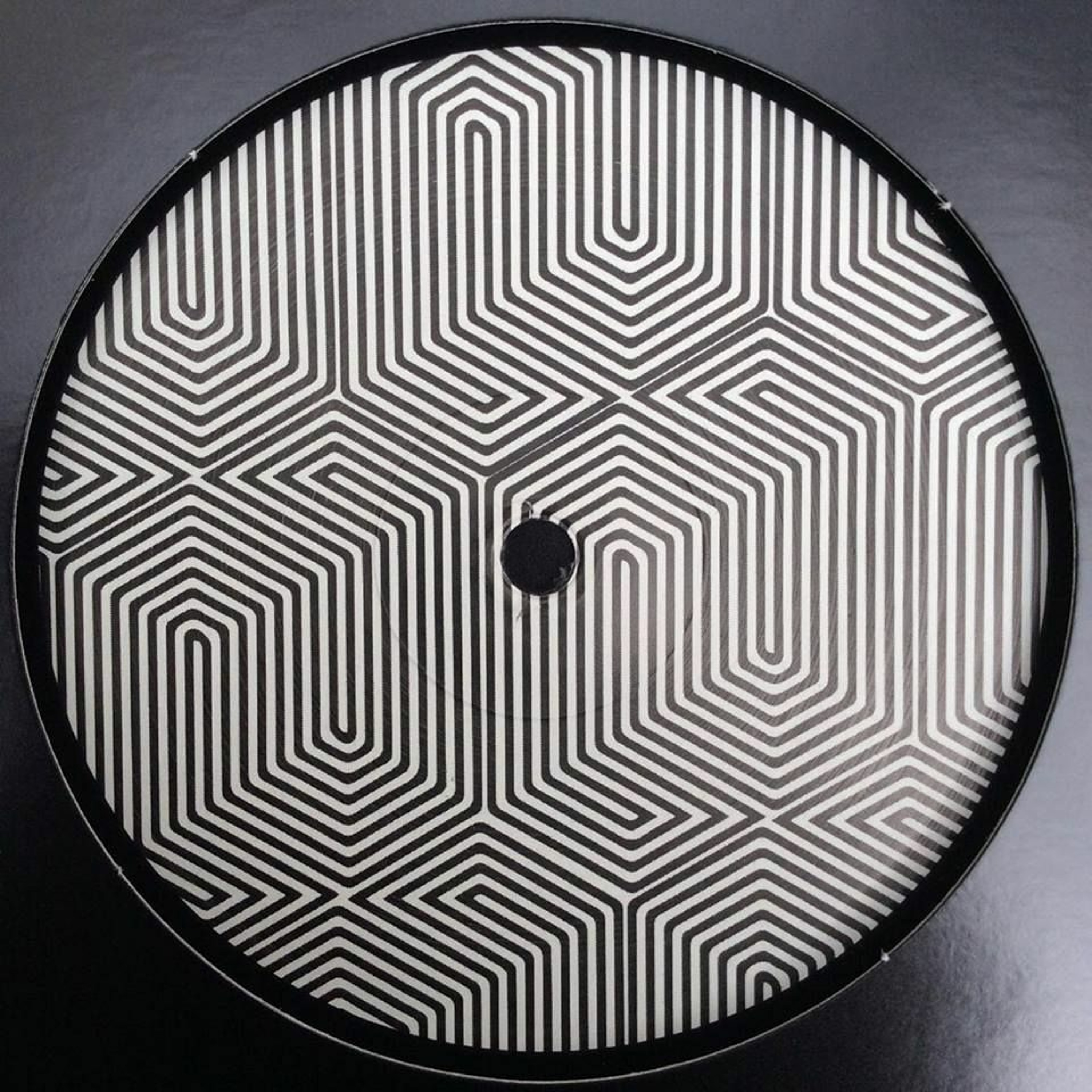 Lay Down The Groove