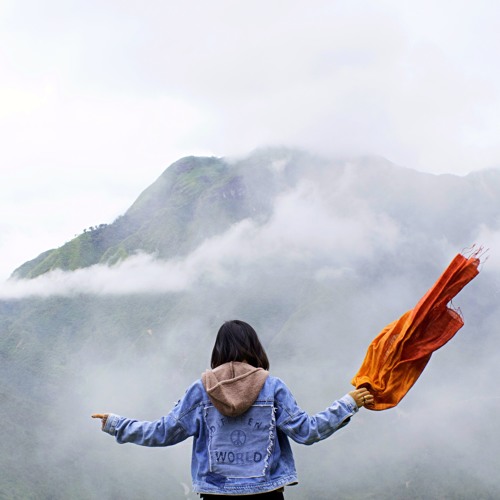 Chúng ta sợ cô đơn - scared to be lonely :)