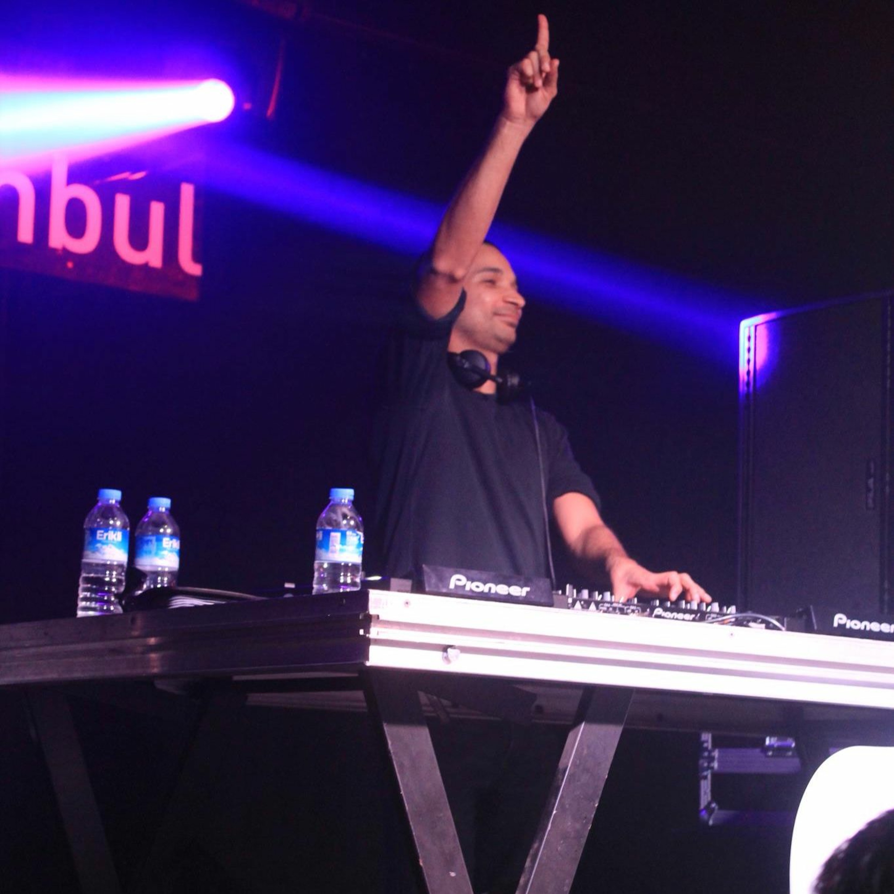 OzzyXPM Pres. Secret Ravers