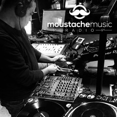 MoustacheMusic Radio #031 - Howie's Ambient Glorie