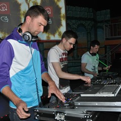 Luccio b - mello (melodee & luccio b classic mix)