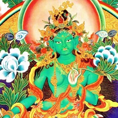 The Gyalwang Drukpa Chanting Green Tara Mantra - Om Tare Tuttare Ture Soha