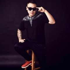 Get The Party Started - DJ Bee ( Hiếu Domino Đặt )