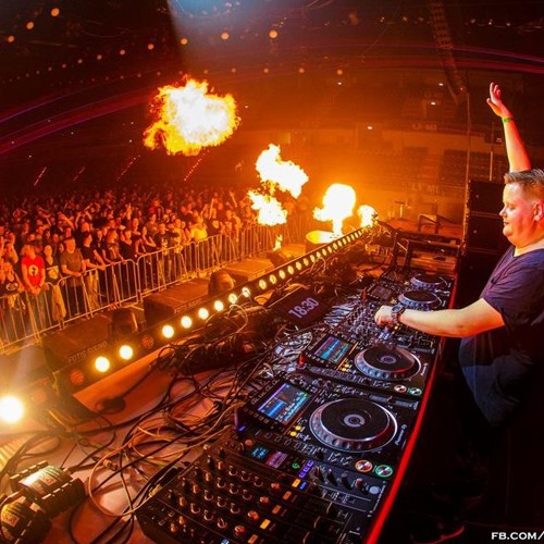 Orjan Nilsen LIVE @ Back & Forth 3.0 - Arena Torun,