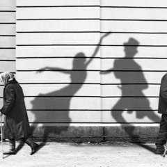 Casual encounters in no one´s land.....(No mastered improvisation)...
