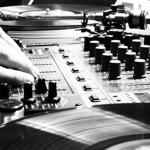 Drowning feat. Son Little (Djuma Soundsystem Remix)