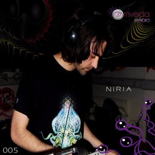 Omveda Radio 005 - Niria