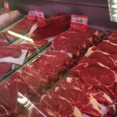 تراجع استهلاك اللحوم الحمراء خلال الاسابيع الثلاثة الأخيرة بحوالي 50 بالمائة